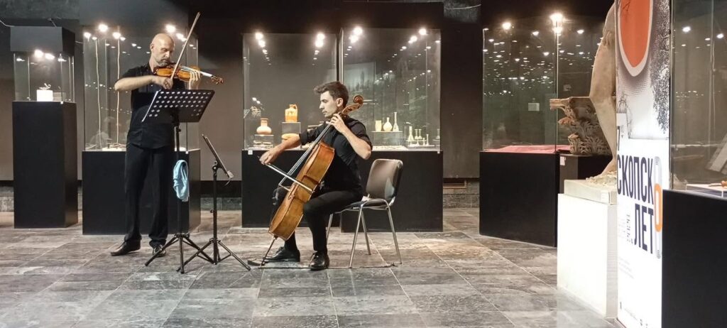 📸Photos from last night's extraordinary chamber concert "Violin and cello duo with premiere performances of two pieces...